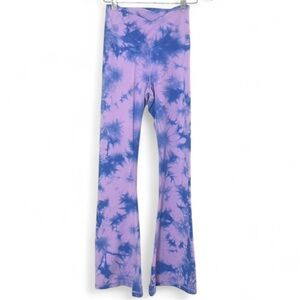 PINK Victoria's Secret Tie-Dye Pink and Blue Flare Leggings Women’s S